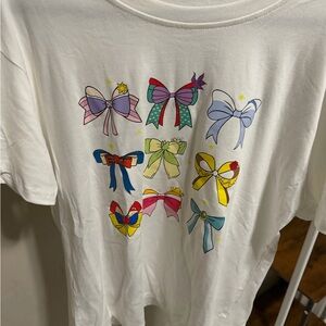 White Bow Print Tee - Cute Multicolor Bows